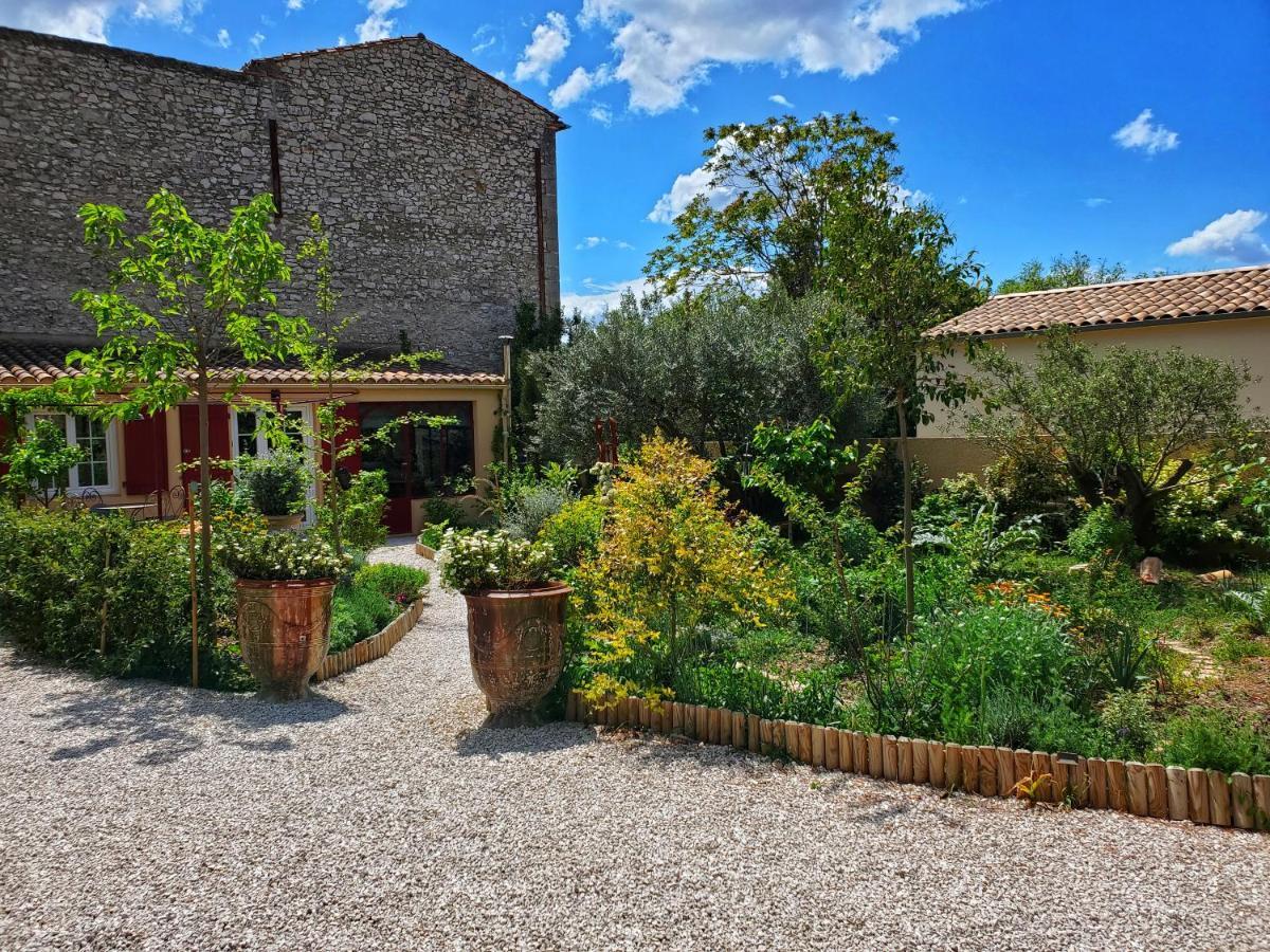 La Dolce Vita - Studio Dans Propriete Avec Piscine Montpeyroux  Exterior foto